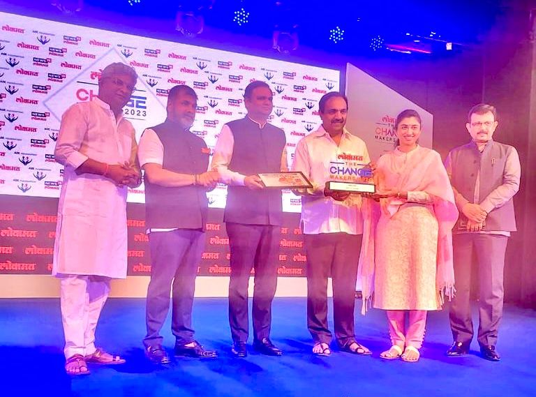 Rajol Patil Honored with the "Change Makers-2023" Award by Lokmat Group